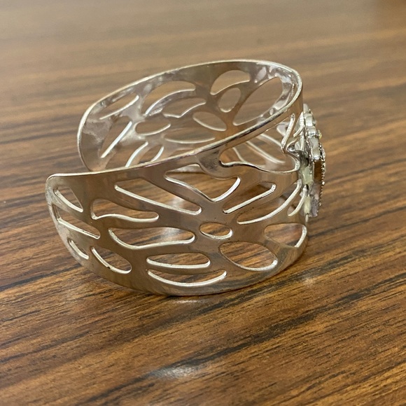 Vintage Butterfly Aurora Borealis Rhinestone Cuff Bracelet Silver Tone - Picture 2 of 5